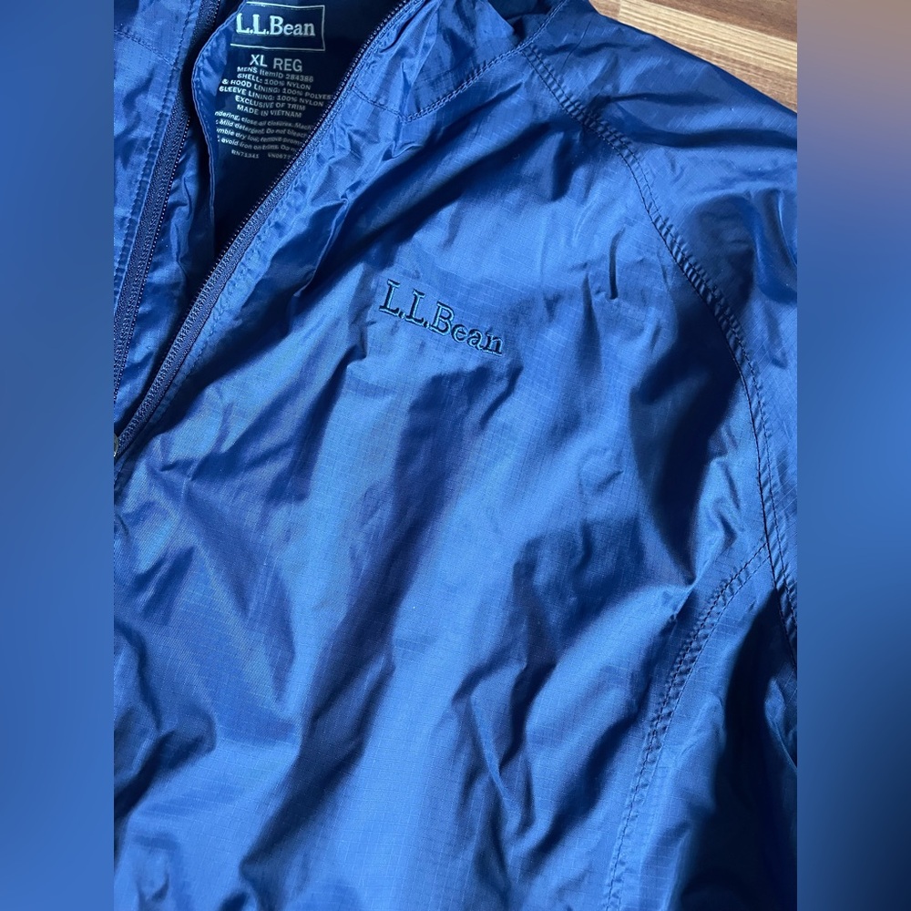Men’s L.L.Bean Blue Hooded Lightweight Windbreaker Jacket Size XL - Picture 3 of 5